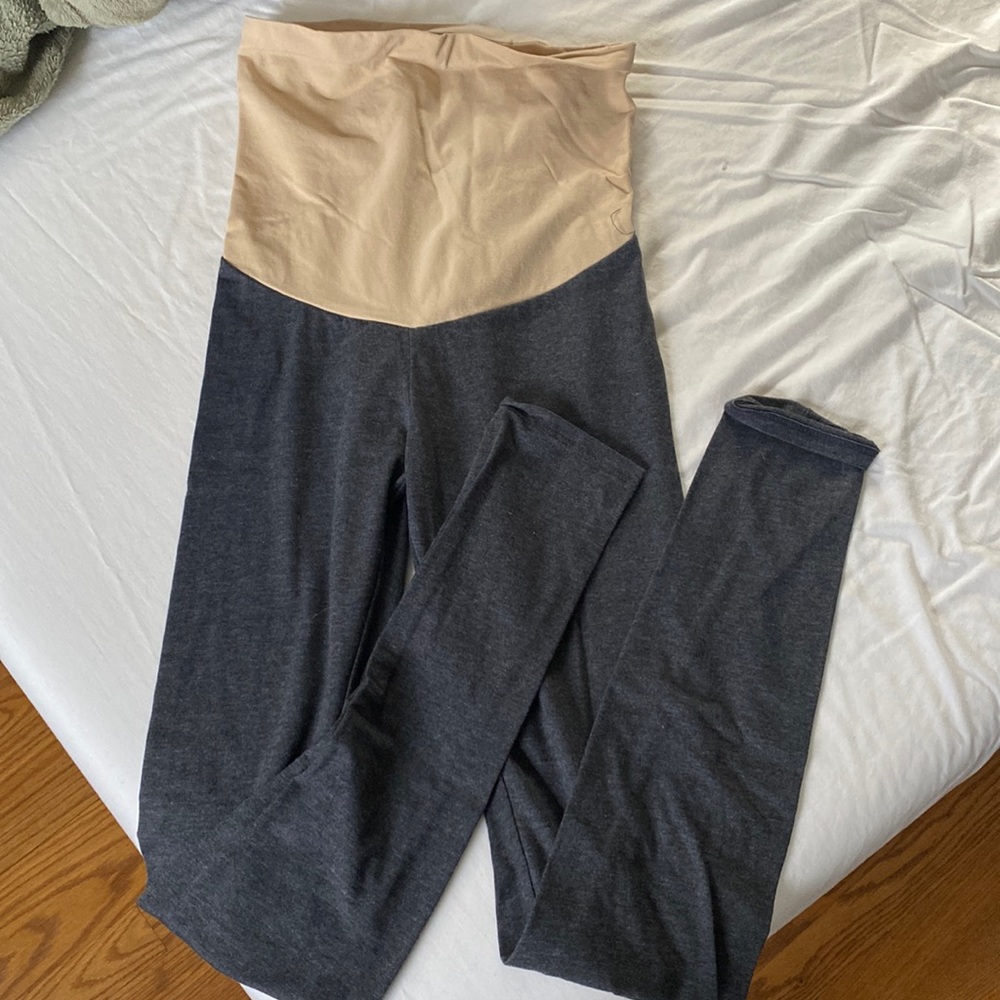 Motherhood maternity gray leggings